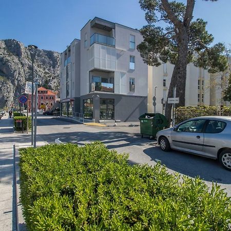 Ferienwohnung Mary Omiš Exterior foto